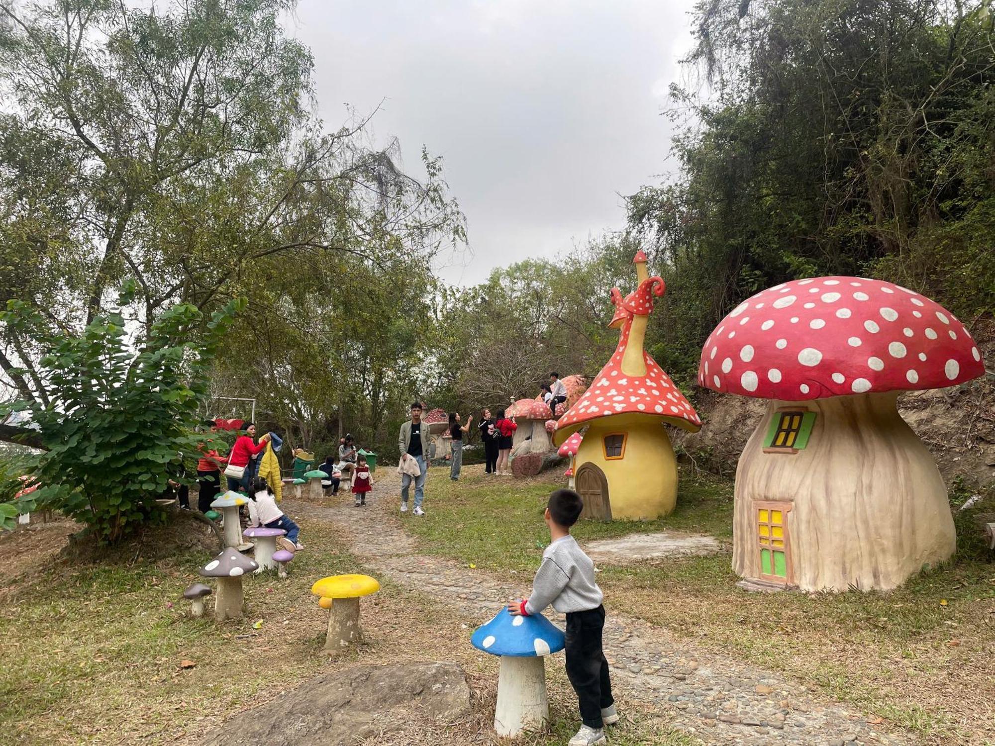 Khu Du Lich Sinh Thai Nui Ngam Nam Dinh Esterno foto