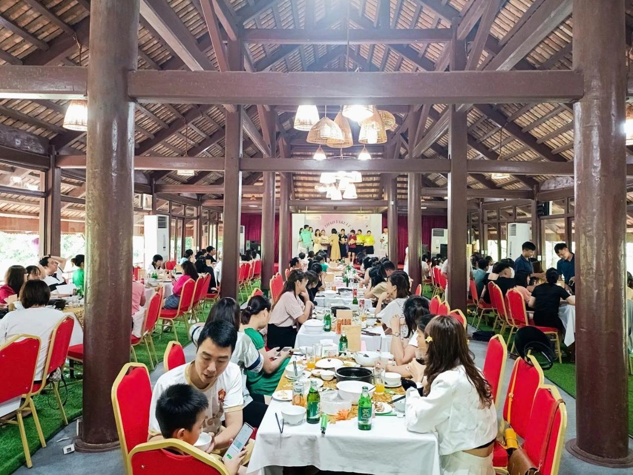 Khu Du Lich Sinh Thai Nui Ngam Nam Dinh Esterno foto