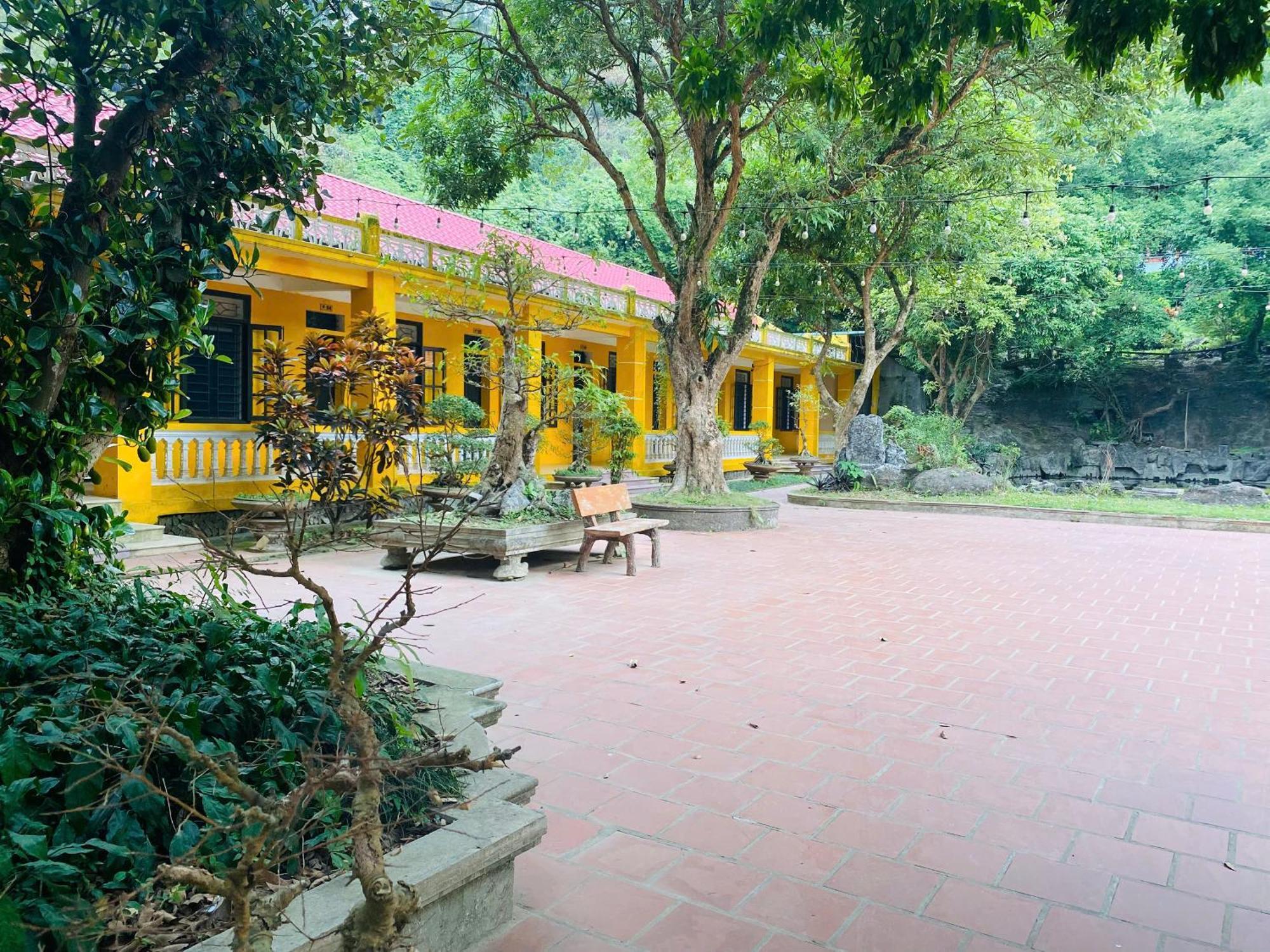 Khu Du Lich Sinh Thai Nui Ngam Nam Dinh Esterno foto